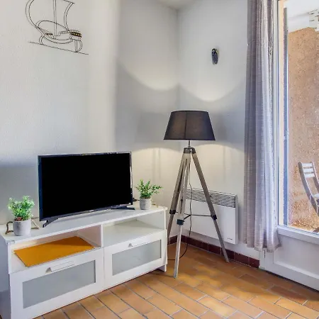 Apartment Les Aigues Marines-64 By Interhome Saint-Cyr-sur-Mer